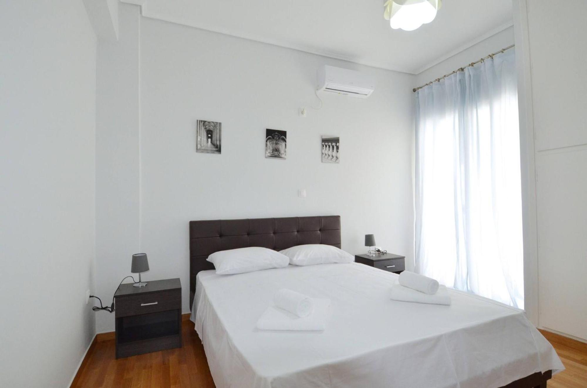 Διαμέρισμα A Spacious Minimal Apatment At Chalandri Αθήνα